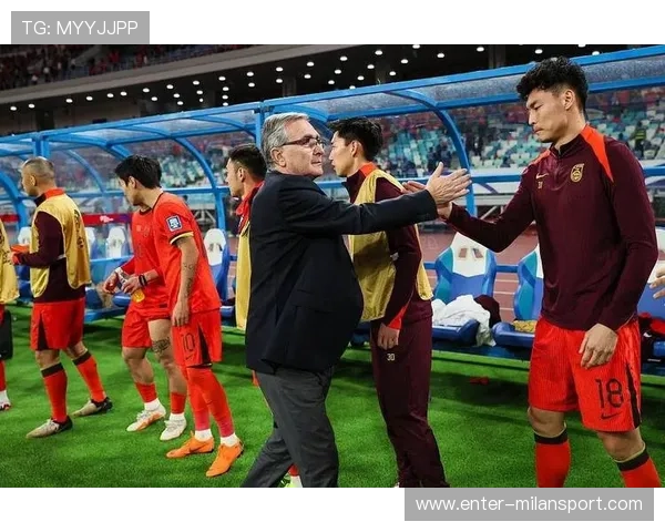 两名旅欧球员入选印度国家队,引发本土足球体系变革讨论,印度著名足球运动员 两名旅欧球员入选印度国家队,引发本土足球体系变革讨论,印度著名足球运动员